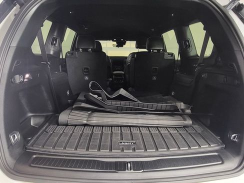 Used 2025 Jeep Grand Cherokee L Limited w/ Trailer Tow Package AWD/4WD image 27