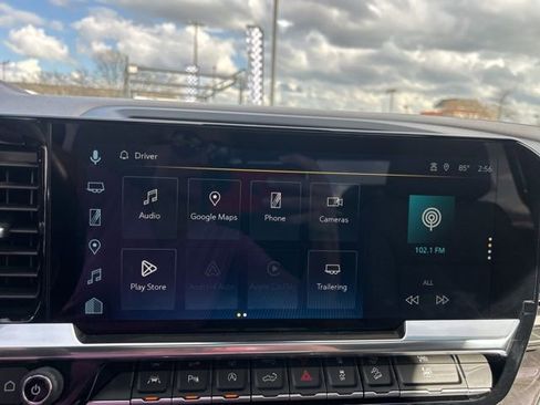 Used 2025 Chevrolet Silverado 1500 LTZ w/ LTZ Premium Package image 24