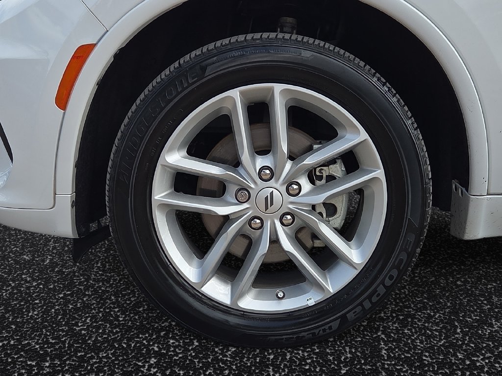 Used 2025 Dodge Durango GT AWD/4WD image 8