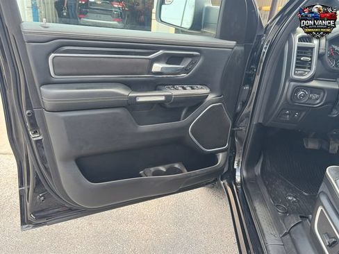 Used 2023 RAM 1500 Laramie AWD/4WD image 13