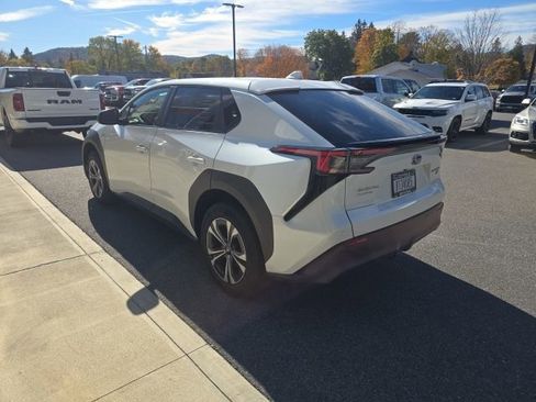 Used 2023 Subaru Solterra AWD image 4