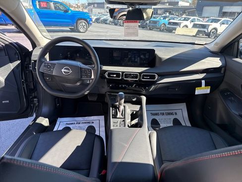 New 2026 Nissan Sentra SR w/ SR Premium Package FWD image 12