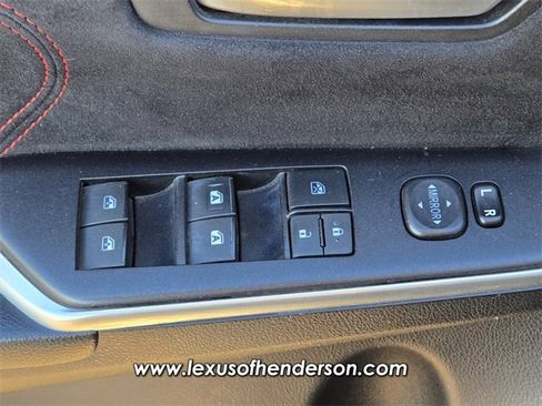 Used 2015 Toyota Camry XSE image 21