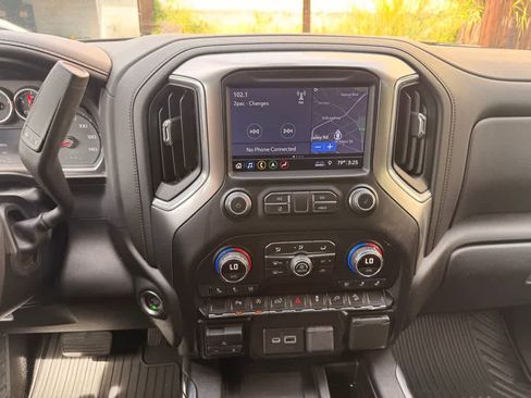 Used 2019 Chevrolet Silverado 1500 LTZ w/ LTZ Plus Package AWD/4WD image 15