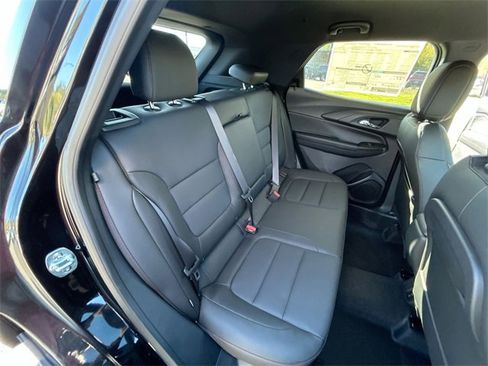 New 2025 Chevrolet TrailBlazer RS w/ Convenience Package image 24