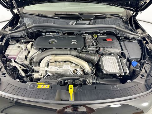 Used 2025 Mercedes-Benz GLA 250 image 29