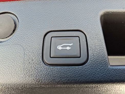 Certified 2025 Chevrolet Equinox RS w/ Safety and Technology Package image 30