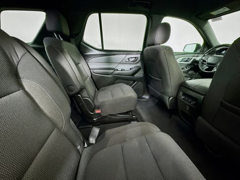 Used 2023 Chevrolet Traverse LT image 26
