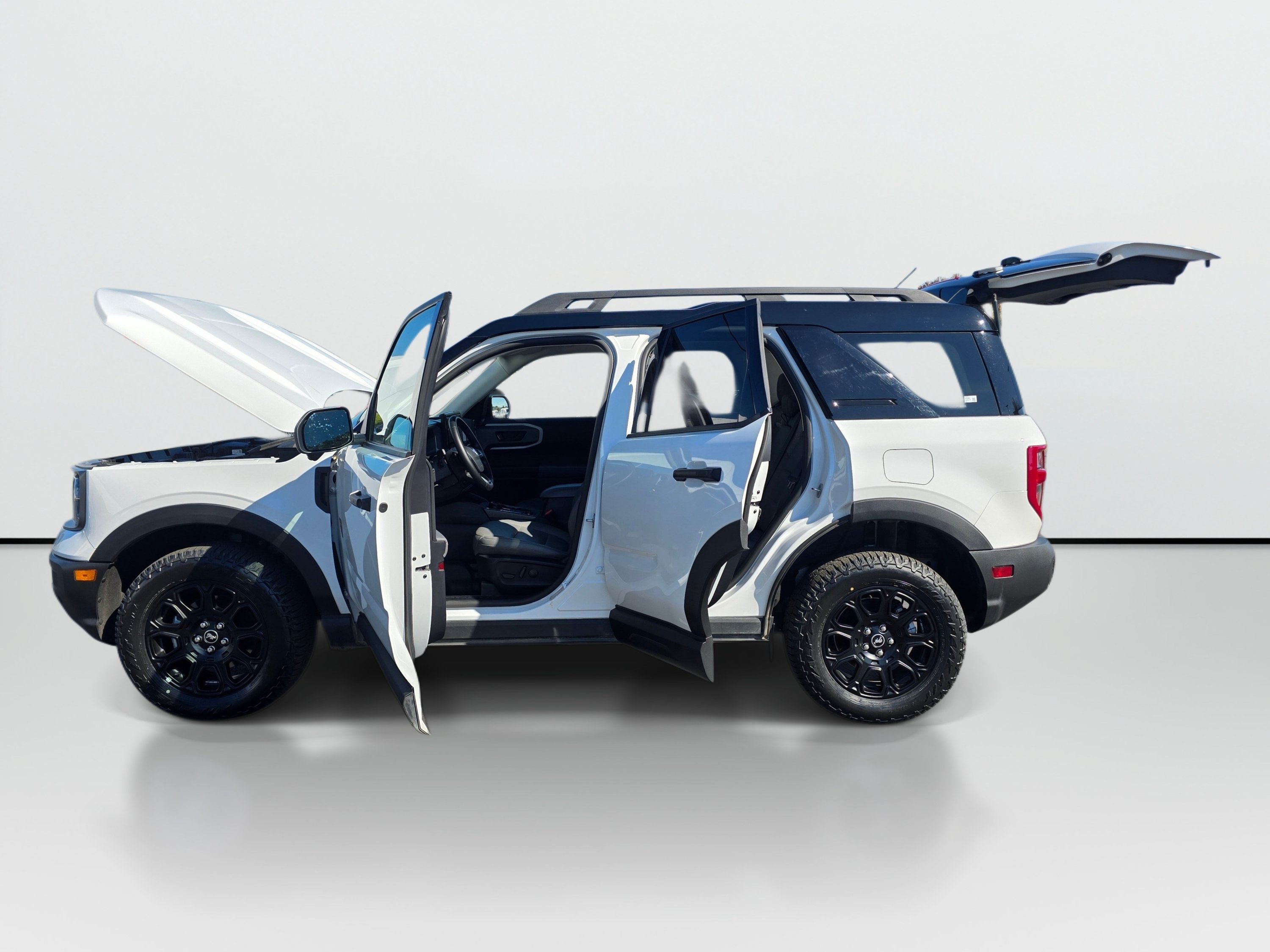 Used 2025 Ford Bronco Sport Badlands AWD/4WD image 9