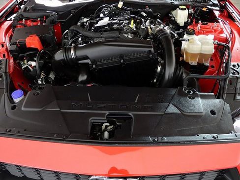 Used 2024 Ford Mustang Premium image 31