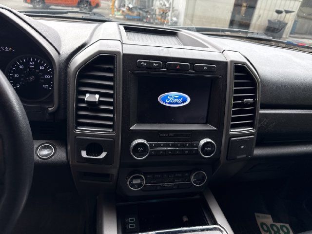 Used 2019 Ford Expedition XLT w/ Equipment Group 201A AWD/4WD image 20