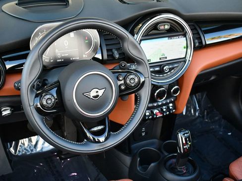 Used 2021 MINI Cooper S image 60