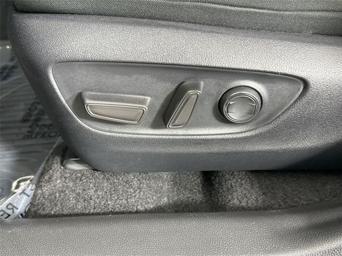 Certified 2025 Toyota RAV4 XLE AWD/4WD image 26