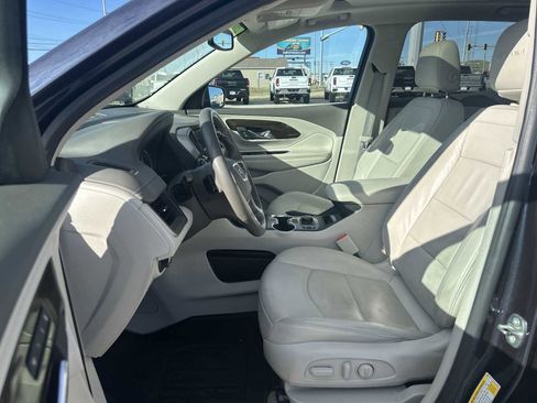 Used 2019 GMC Terrain Denali w/ Advanced Safety Package image 20