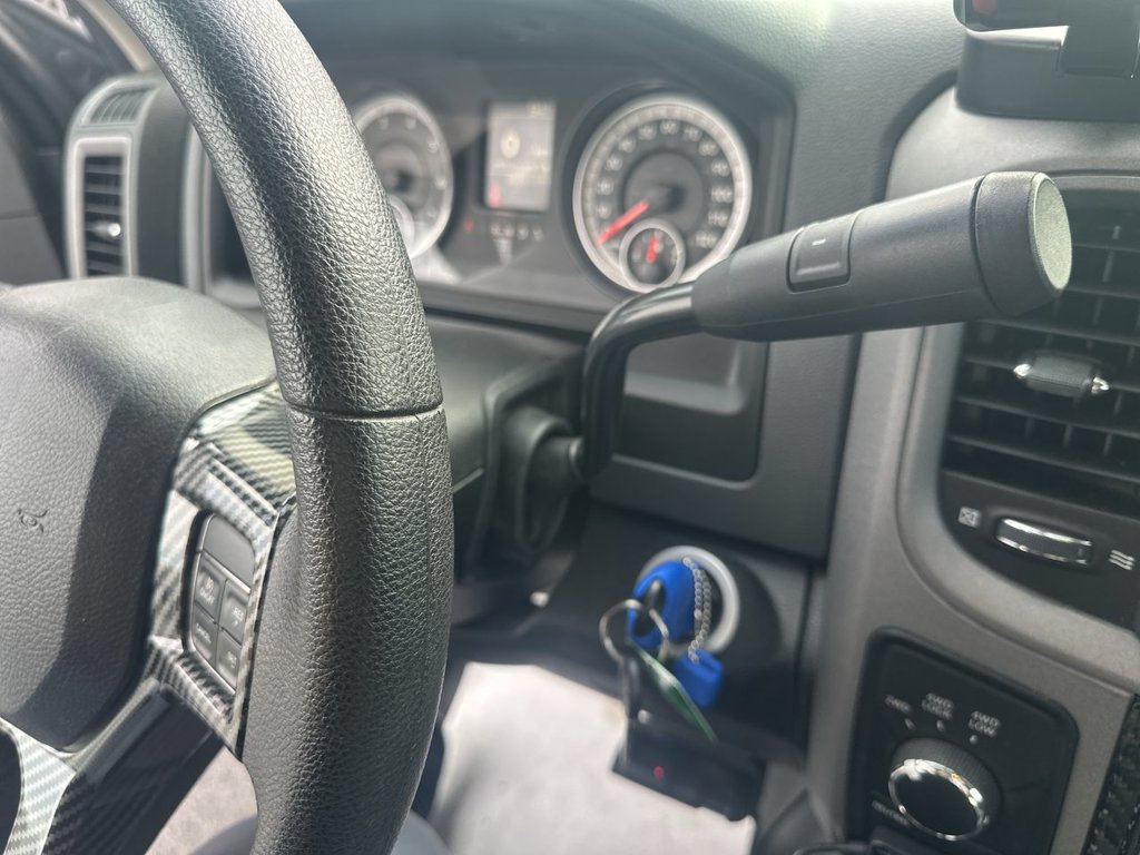 Used 2014 RAM 1500 Express AWD/4WD image 20
