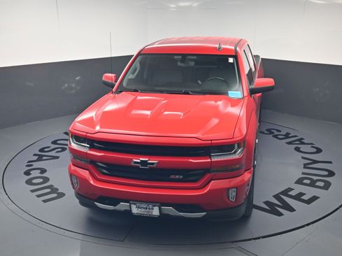 Used 2018 Chevrolet Silverado 1500 LT w/ All Star Edition image 27