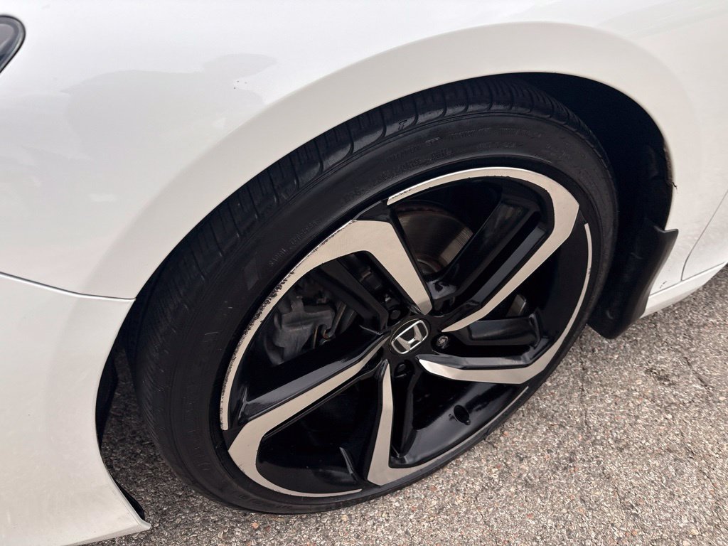 Used 2021 Honda Accord Sport image 9