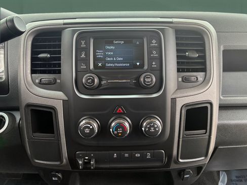 Used 2018 RAM 3500 Tradesman w/ Chrome Appearance Group image 18