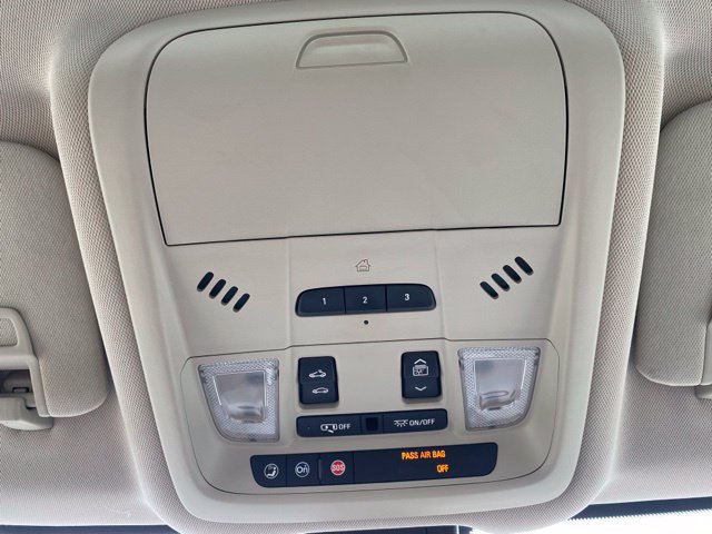 Used 2018 GMC Terrain Denali w/ Advanced Safety Package FWD image 30