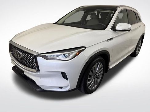 Used 2023 INFINITI QX50 Luxe AWD/4WD image 9
