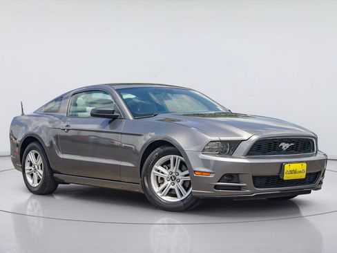 Used 2014 Ford Mustang Coupe w/ Equipment Group 102A RWD image 1