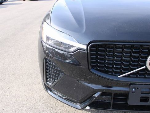 Used 2025 Volvo XC60 B5 Plus image 42