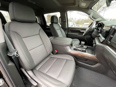New 2026 Chevrolet Silverado 1500 LT w/ Leather Package image 31