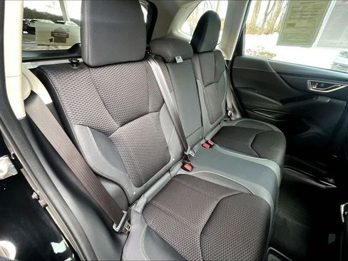 Certified 2023 Subaru Forester Premium image 16