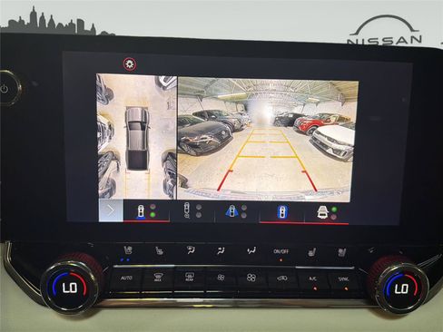 Used 2024 GMC Canyon AT4X AWD/4WD image 19