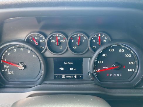 Used 2024 Chevrolet Silverado 1500 W/T w/ WT Value Package AWD/4WD image 18