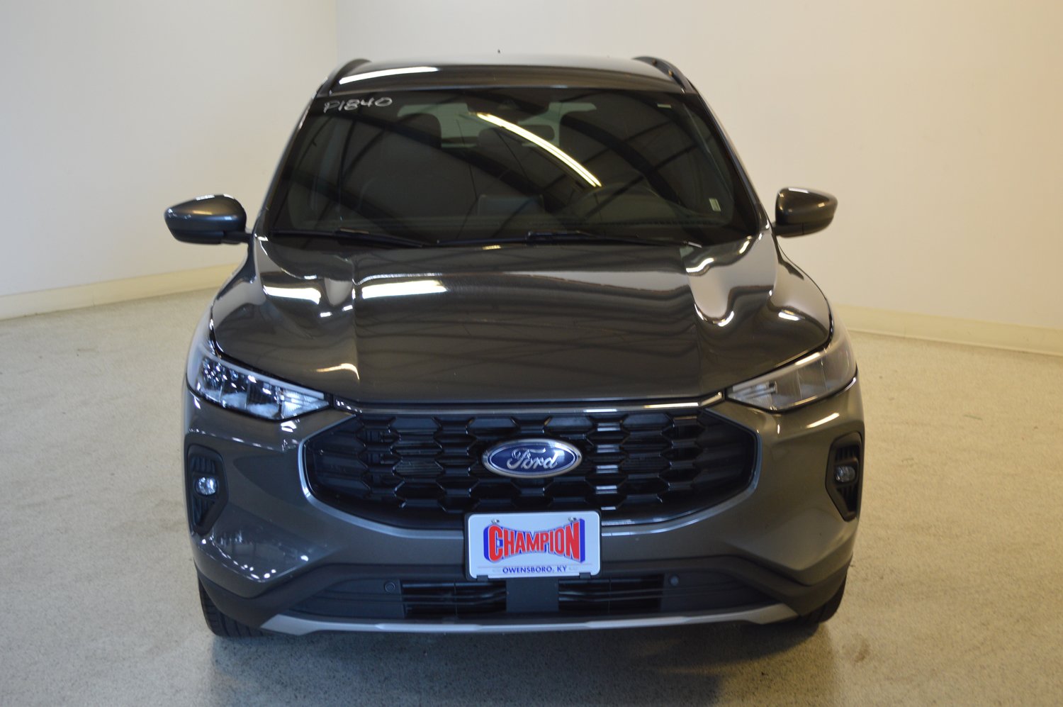Used 2025 Ford Escape ST-Line Select AWD/4WD image 8