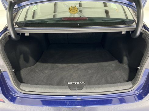 Used 2019 Kia Optima EX image 24