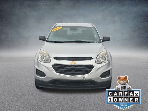 Used 2017 Chevrolet Equinox LS image 2