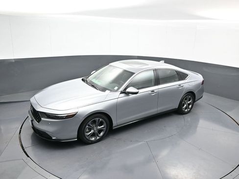 Used 2023 Honda Accord EX-L image 33
