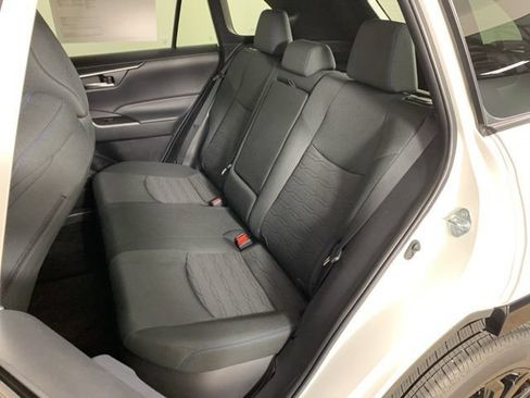 Used 2024 Toyota RAV4 SE AWD/4WD image 30