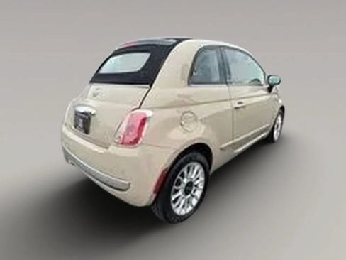 Used 2012 FIAT 500 Lounge w/ Luxury Leather Pkg FWD image 9
