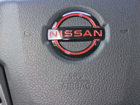 Used 2023 Nissan Titan PRO-4X w/ Pro-4x Convenience Package AWD/4WD image 30