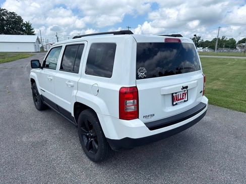 Used 2015 Jeep Patriot Sport w/ Power Value Group FWD image 11
