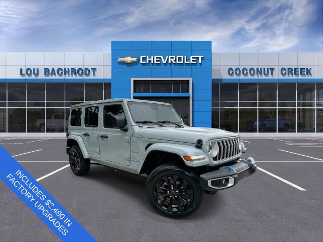 Used 2024 Jeep Wrangler Unlimited Sahara AWD/4WD image 1