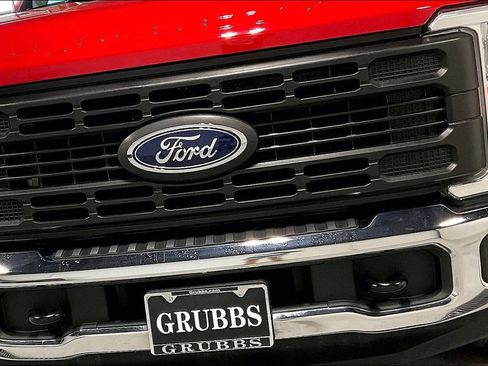 Used 2025 Ford F350 XL w/ XL Chrome Package RWD image 30