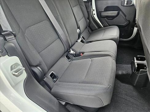 Used 2020 Jeep Gladiator Sport w/ Quick Order Package 24S image 17