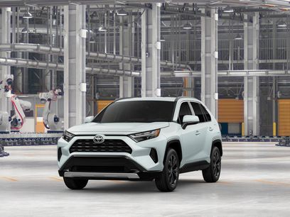 New 2025 Toyota RAV4 SE