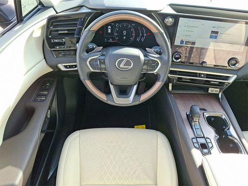 Used 2023 Lexus RX 350 Premium Plus image 12
