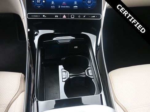 New 2024 Mercedes-Benz C 300 4MATIC Sedan image 33