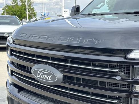 Used 2026 Ford F250 Platinum AWD/4WD image 28