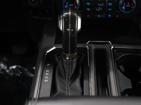 Used 2019 Ford F150 Raptor w/ Equipment Group 802A Luxury AWD/4WD image 21