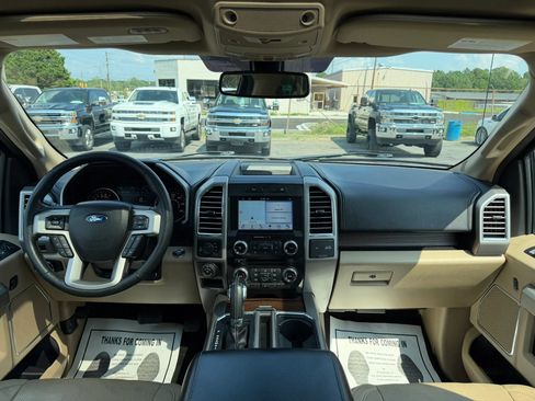 Used 2016 Ford F150 Lariat w/ Equipment Group 502A Luxury AWD/4WD image 34