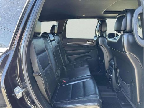 Used 2016 Jeep Grand Cherokee Limited AWD/4WD image 19