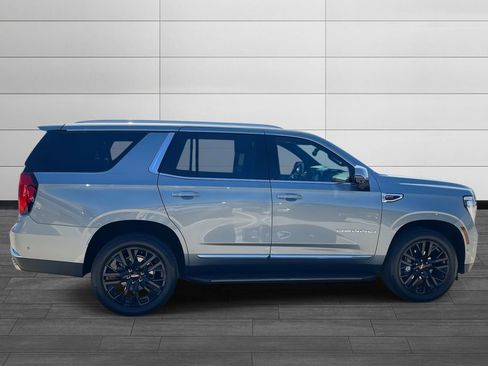 Used 2026 GMC Yukon Denali w/ Advanced Technology Package image 6