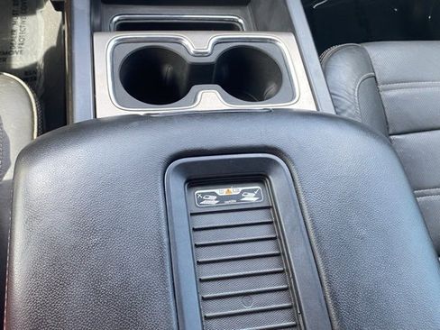 Used 2019 GMC Sierra 3500 Denali image 24